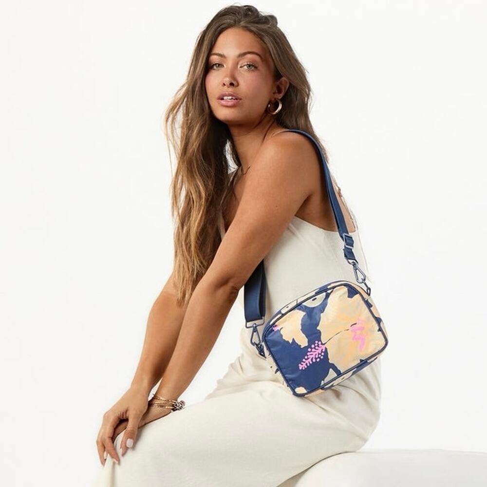 Aloha Collection• LE TOUR Pape'ete  Cross Body Bag Purse